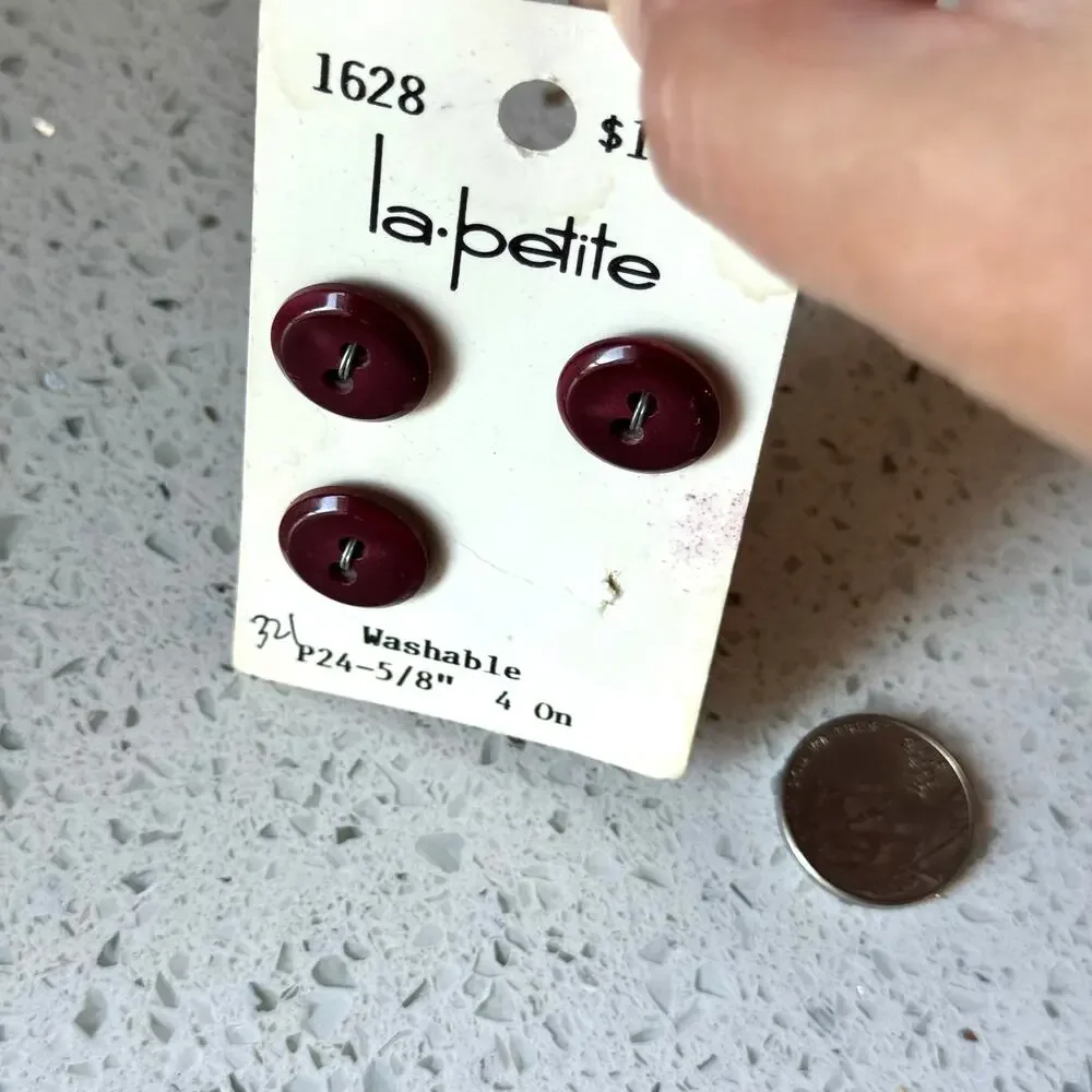 3 NEW Vintage 80s La Petite Maroon 2 Hole Flat Round Sewing Buttons 5/8